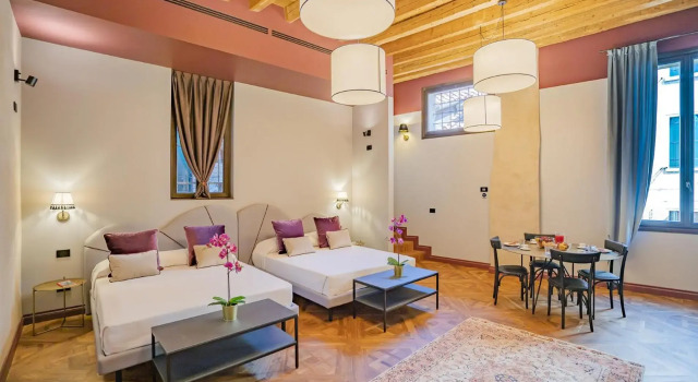 Corte Rubbi 6 Deluxe Studio Apartment, Забронировать Апартаменты/квартира Апартаменты Венеции, рядом с Консульство Франции в Венеции, Апартаменты/квартира