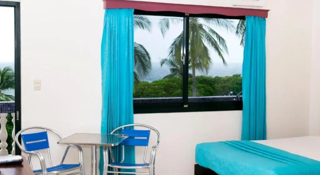 Трёхместный номер Superior с балконом и с видом на море Hotel Puntarenas Beach