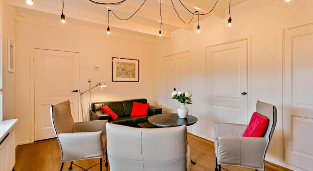 Charming 4-person Holiday Home in one of the Prettiest Spots of Ouddorp, Забронировать Отель Ауддорп 