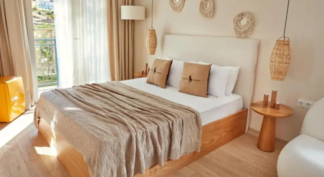 Двухместный номер Deluxe с балконом и с видом на сад Maison Cesme Hotel