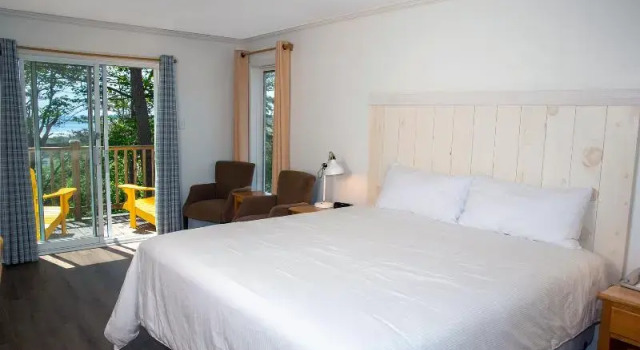 Люкс Deluxe White Point Beach Resort