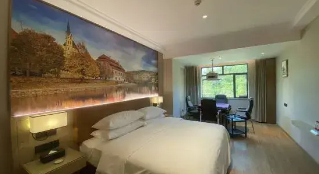 Vienna Hotel (Huizhou Boluo Futian Branch), Rezervasyon Otel Guangdong otoparklı oteller, Otopark