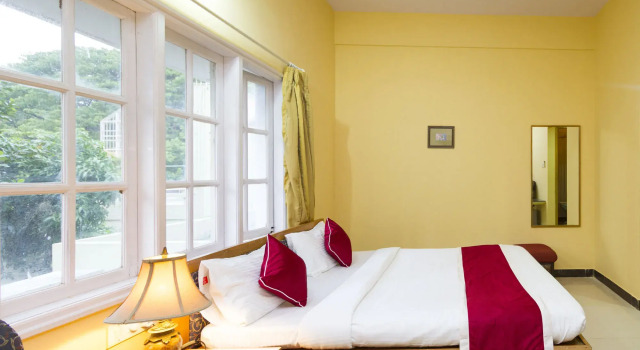 OYO 499 Hotel Umerkot Residency, Забронировать Отель Отели Корамангала с парковкой, Парковка