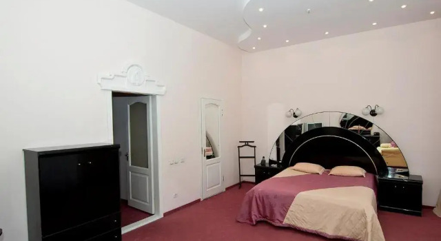 Suite Astoria Hotel