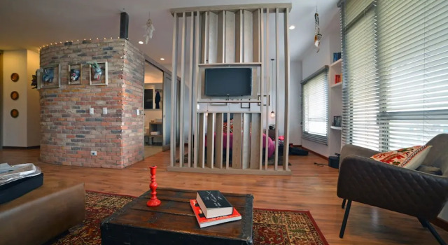 Colinas del Este by NOMAD GURU, Book Hotel Bogotá Colombia