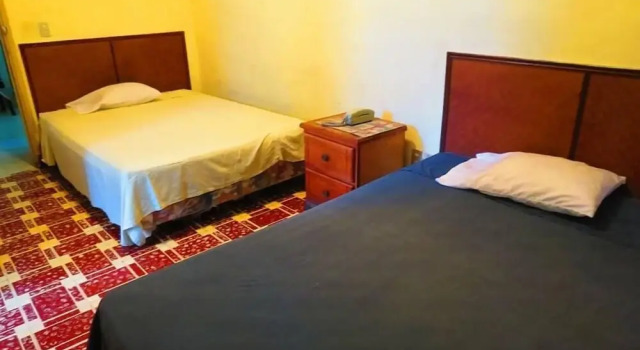 Номер Comfort Hostal Tropicana