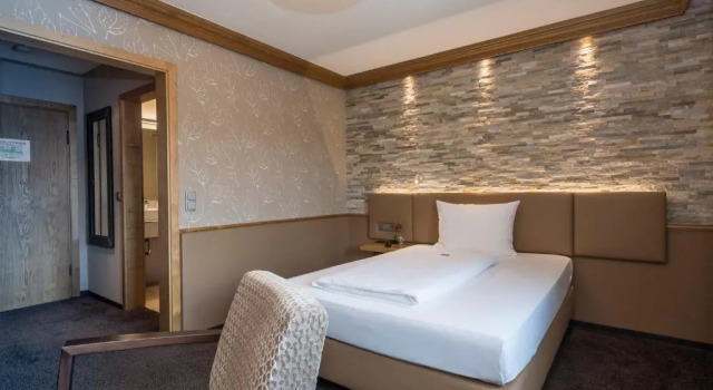 Одноместный номер Superior Hotel & Restaurant Becher
