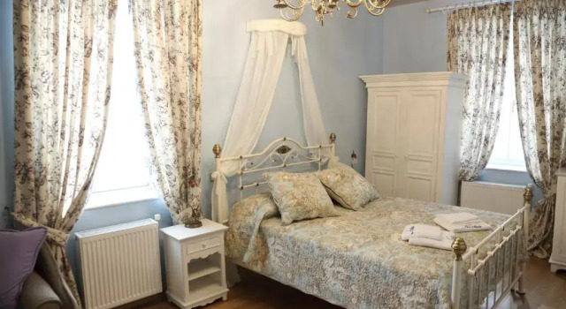 Полулюкс Nostos Hotel