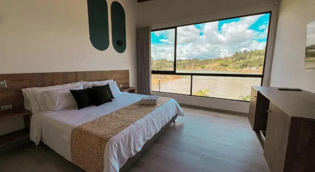 Номер Deluxe Viajero Guatapé Hostel & Lake Club
