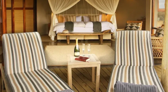 Nambiti Plains Private Game Lodge, Забронировать Дом для отпуска Охотничий заповедник Big 5 Nambiti Private Game Reserve Квазулу-Наталь