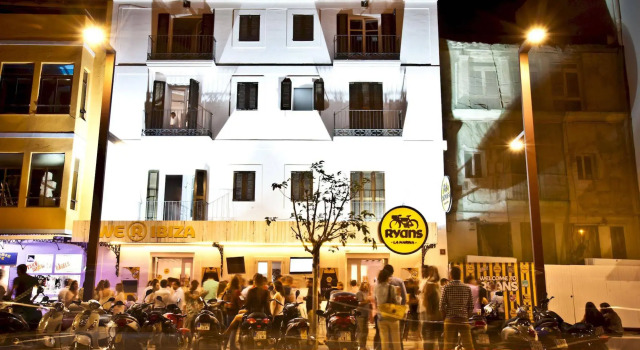Ryans La Marina