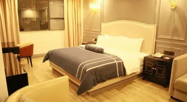 Suite lanyi Hotel