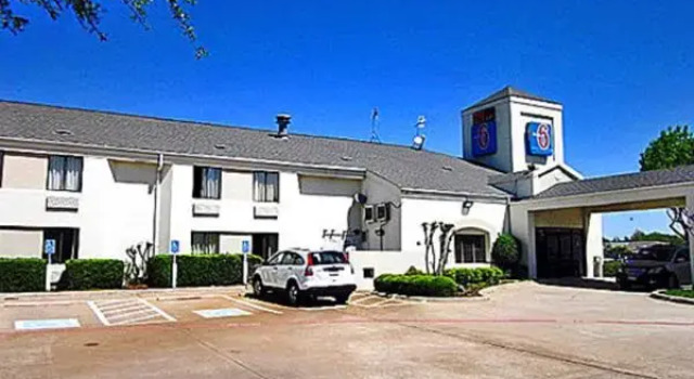 Кровать в общем номере Motel 6-Plano, TX - West - Frisco