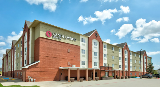 Candlewood Suites Dallas Fort Worth South by IHG, Book Hotel Euless Dallas - Fort Worth Metropolitan Area