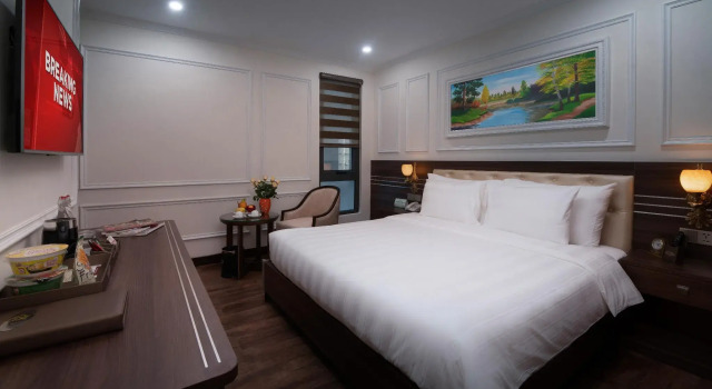 Двухместный номер Superior Hillary Hanoi Hotel With Outdoor Swimming Pool