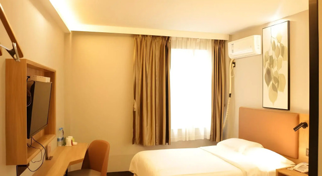 GreenTree Inn Anqing Renmin Road Commercial Street Express Hotel, Rezerwuj Hotel Anqing Anhui