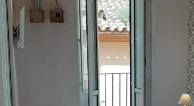 Mercat Suites, Забронировать Отель Сьютат Белла 