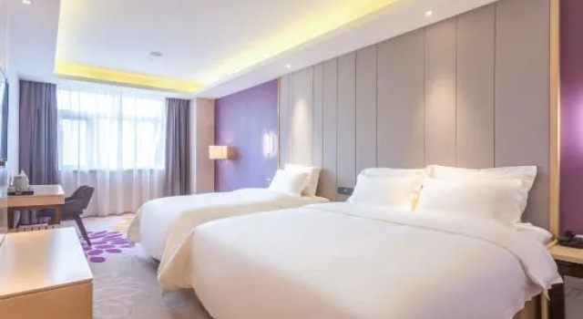 Люкс Deluxe Lavande Hotel (Beijing Yizhuang, JD HQ)
