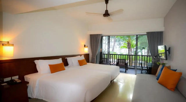 Southsea Khaolak Beach Resort