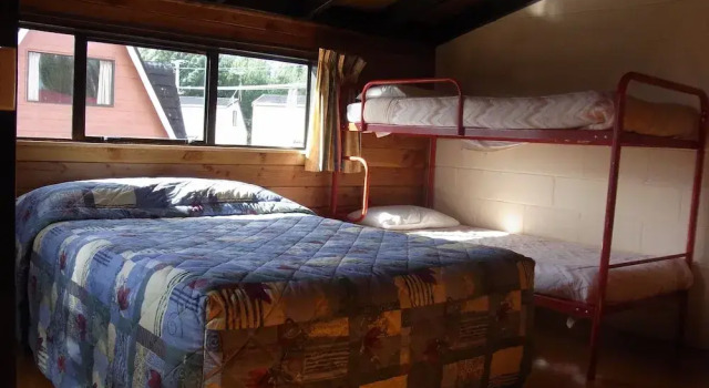 Ossies Motels and Chalets, Buchen Sie Chalet Ohakune Manawatu