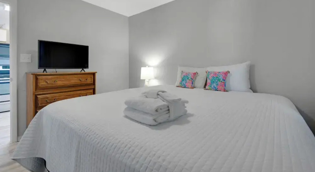 Вилла с частичным видом на океан Beachwood Villas 13H