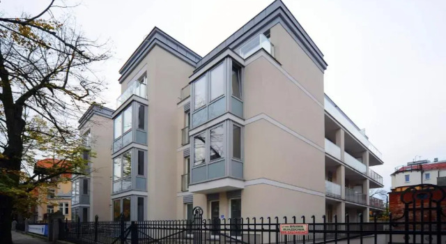 Very Berry - Orzeszkowej 10 - Mtp Apartment, Parking, Balcony, Check in 24h, Buchen Sie Ferienwohnung Hotels in Großpolen mit Parkplatz, Parkplätze