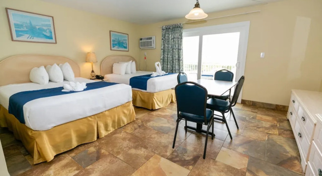 Четырёхместный номер Standard с видом на город Gondolier Motel - Wildwood