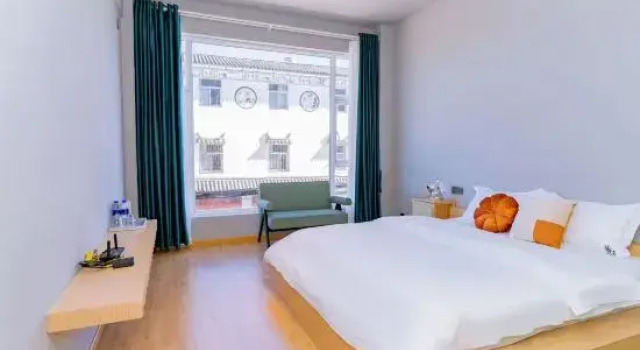 jiayiholidaylnn, Boek Hotel Dali Yunnan