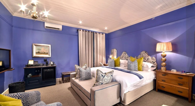 Номер Executive La Fontaine Boutique Hotel by The Oyster Collection