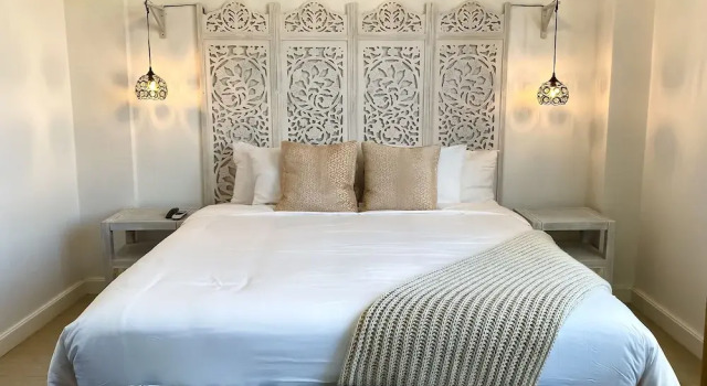 Апартаменты Deluxe N1 Condos