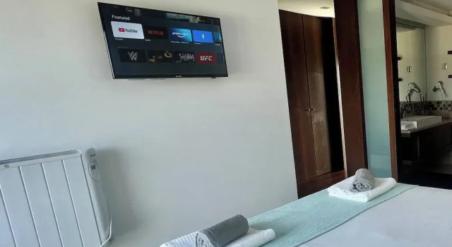 House With Heated Pool all Year Round, Rezervasyon Otel Murtosa Centro Region