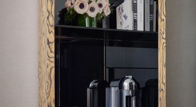 Номер NoMade Hotel AKA NoMad