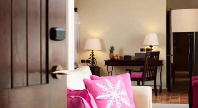 Номер Deluxe Guaycura Boutique Hotel, Beach Club & Spa