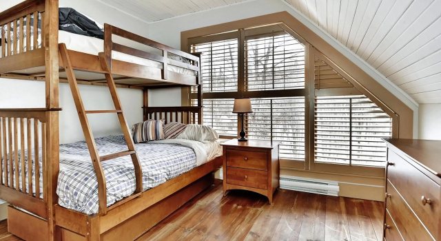Chalets Alpins- 9023 Chemin des Alpages, Rezervasyon Şale Stoneham-et-Tewkesbury Quebec