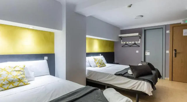 Двухместный номер Sun & Moon Hostel