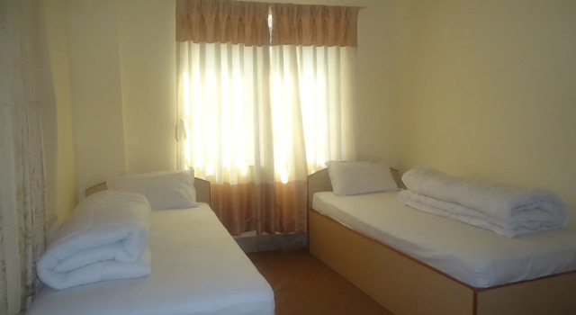 Номер Economy Shangrila Lodge