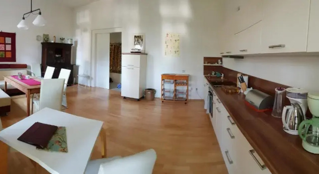 Апартаменты Ferienwohnung Schloß am Schloßberg