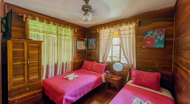Hotel Tierra Verde, Rezerwuj Hotel Bocas del Toro Isla Colon