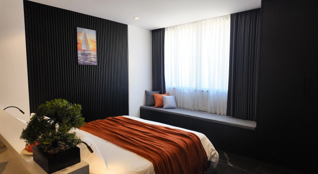 Квартира Modern Contrast Studio in Utopia Dream Max Nai Harn