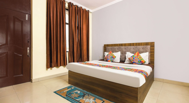 Номер Premium FabHotel 9 Palm