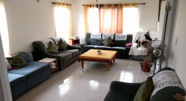 Jula BnB, Book Bed and Breakfast Hotels in Tongatapu Island with Breakfast, Breakfasts