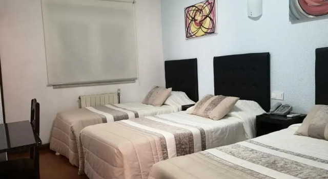 Трёхместный номер Standard Hotel 4 Estacoes