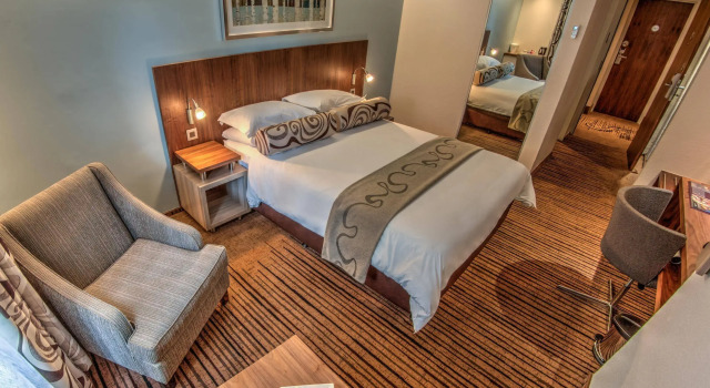 City Lodge Hotel Bryanston, Забронировать Отель Сэндтон Рандбург
