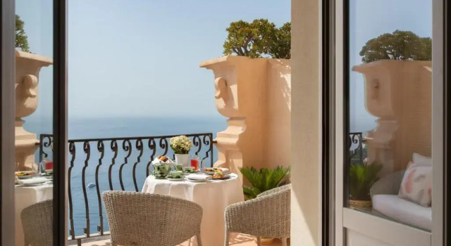 Двухместный номер Premium с видом на море San Domenico Palace, Taormina, A Four Seasons Hotel