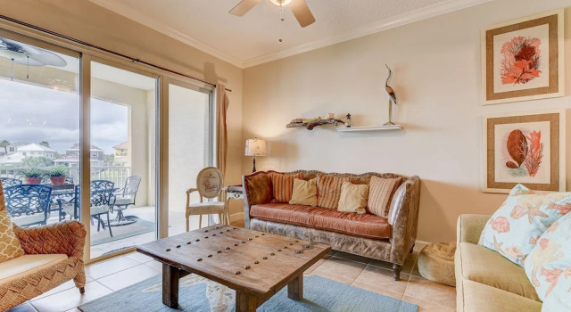 Номер Standard с балконом Cinnamon Beach 9 by Distinctive Beach Rentals