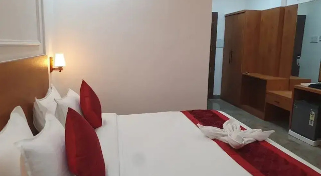 Номер Luxury The Ashoka Hotels and Resorts