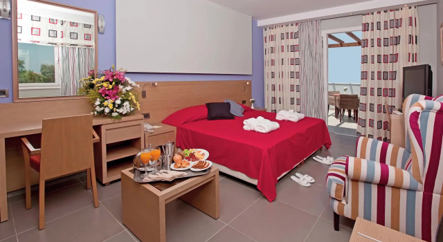 Atlantica Marmari Palace