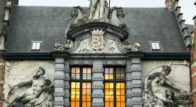 Апартаменты Luxurious Duplex Studio in Prime Location Heart of Ghent