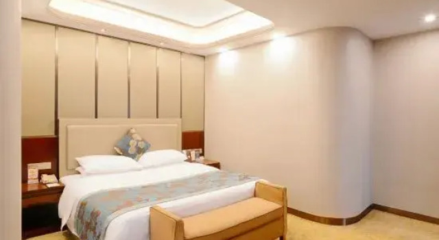Suite Jinjiang Hotel