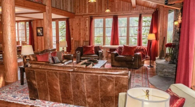 Palisades at Kirkwood Ski in out Luxury Home by RedAwning, Забронировать Отель Кирквуд штат Калифорния, рядом с The Wall